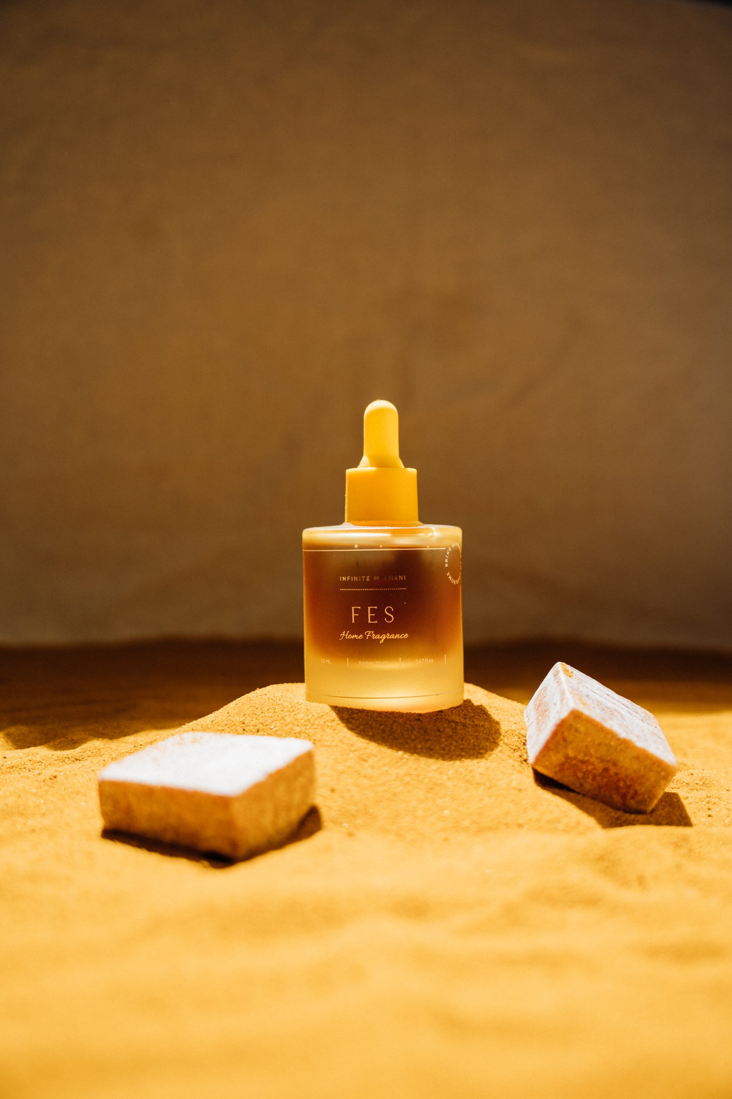 INFINITE AMANI Luxe geurolie Fes amber musk– warme en rustgevende huisgeur geïnspireerd door Marokko